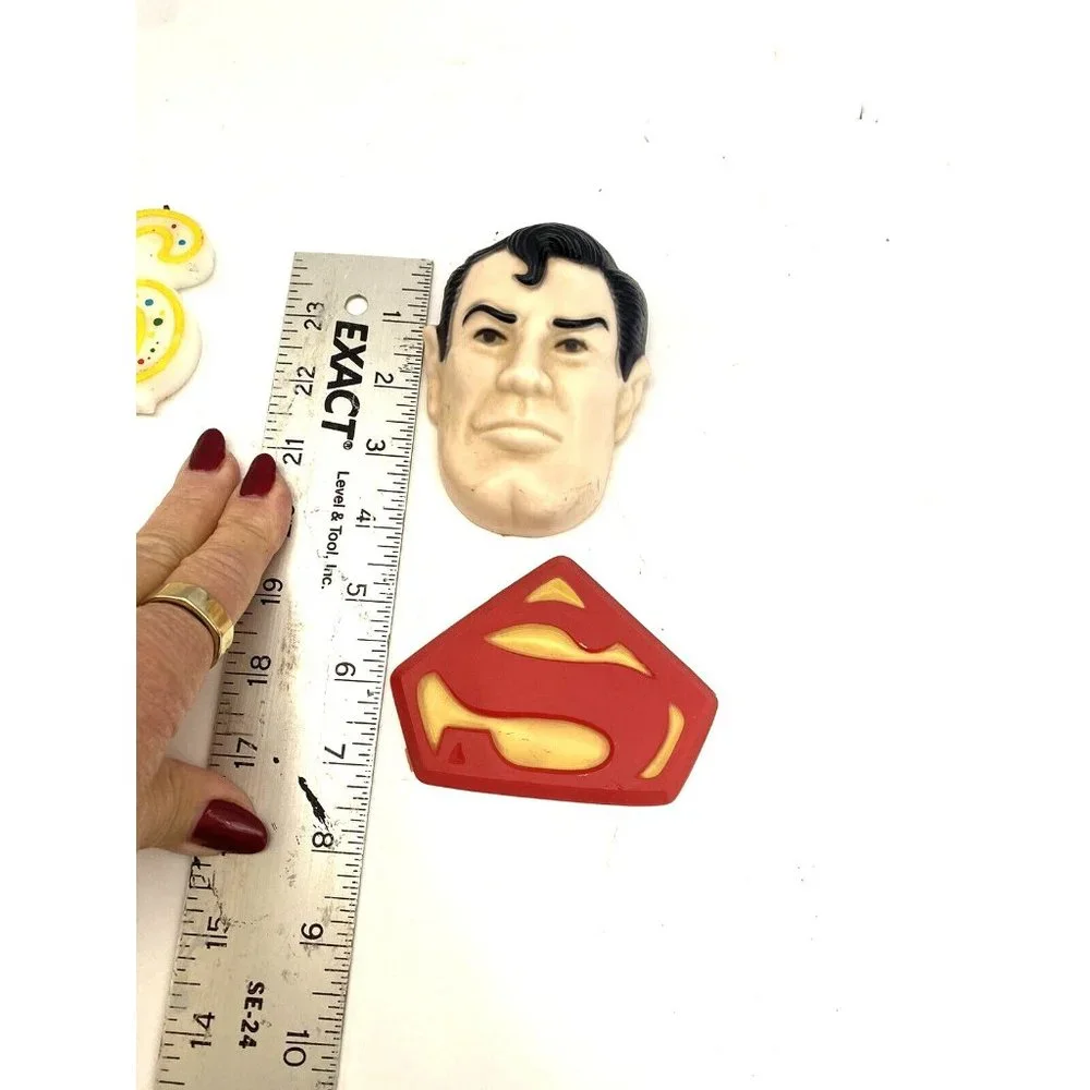 Vintage 1977 Wilton DC Comics Superman Face Plastic Cake Toppers S Symbol Duo